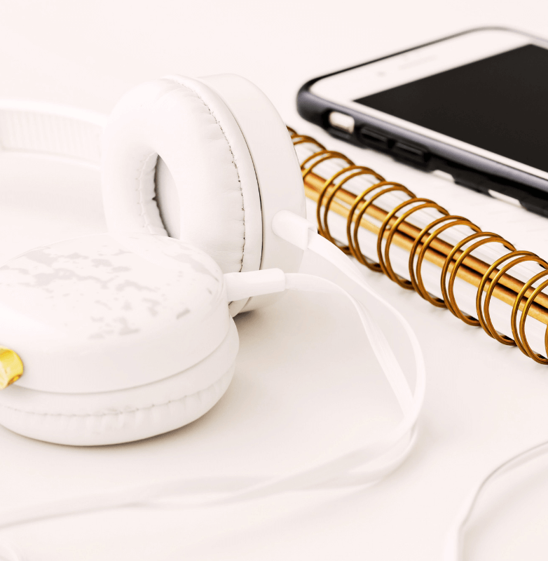 How To Become A Better Listener: 9 Top Tips