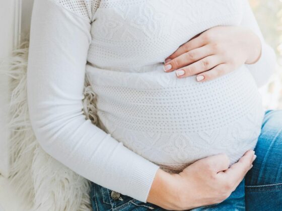 10 First Trimester Pregnancy Must-Haves for First-Time Moms
