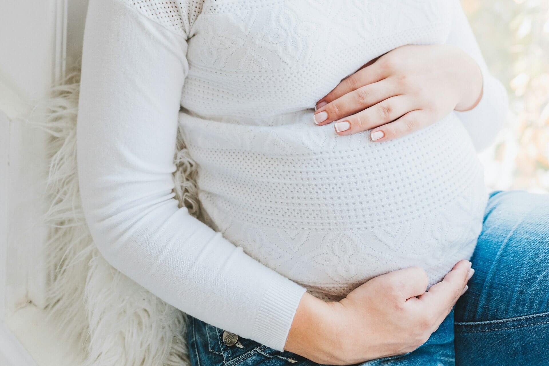 10 First Trimester Pregnancy Must-Haves for New Moms