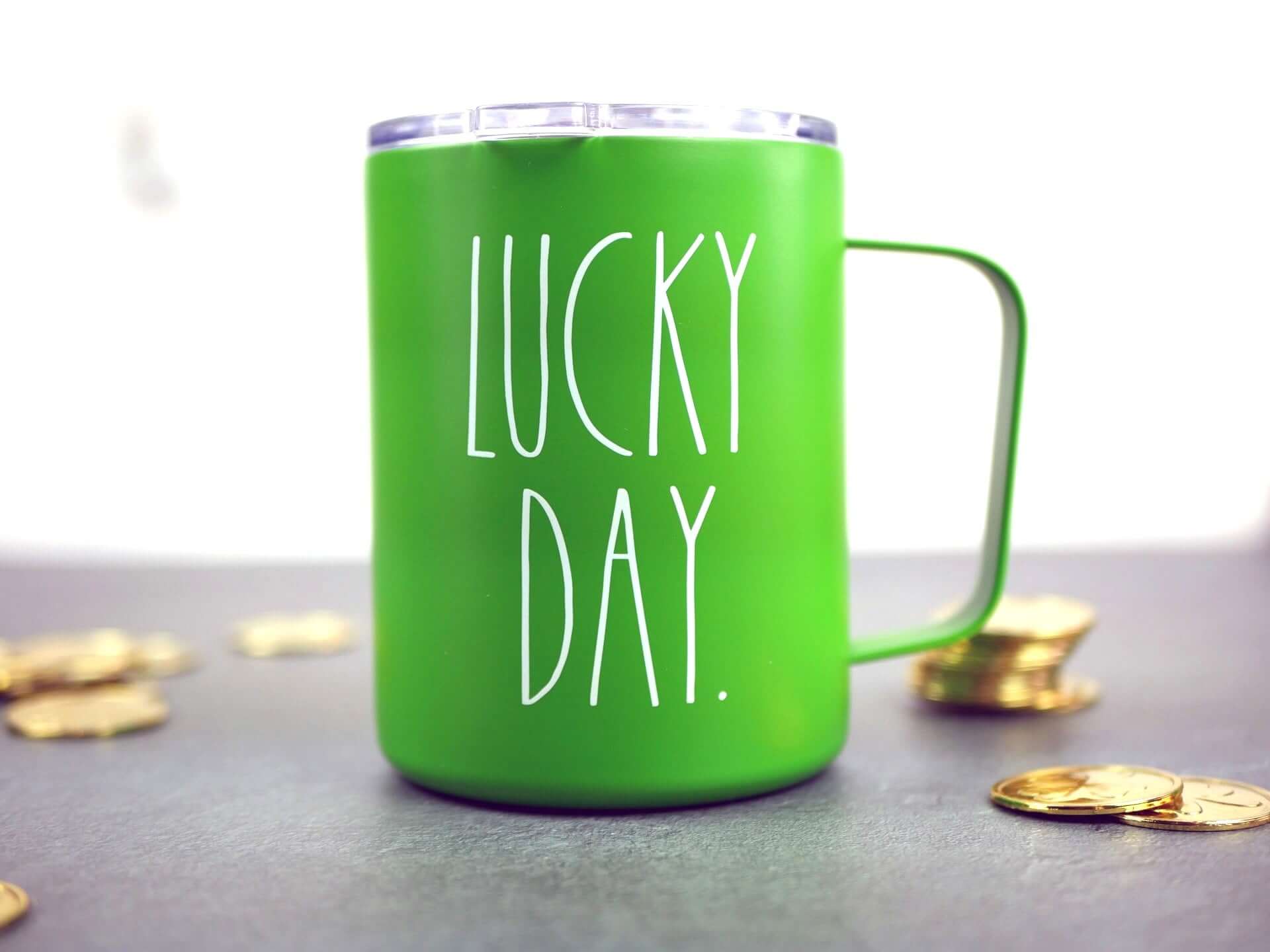 33 Attractive St. Patrick’s Day Gifts and Decorations